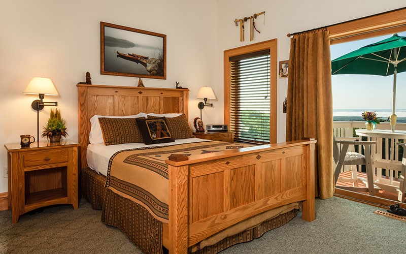 Stay at one of the most Romantic Hotels in Wisconsin this winter. Stay warm in our cozy room with a queen bed and view of the Wisconsin Valley below.